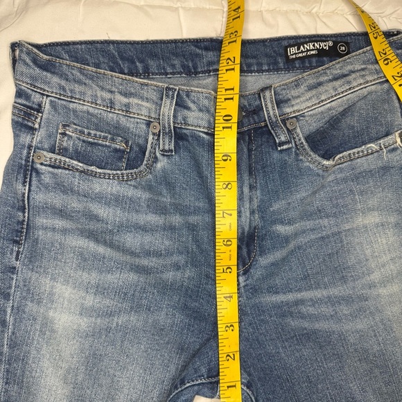 BlankNYC Women's Blue Distressed Jeans Size 28. #25 - Picture 5 of 11